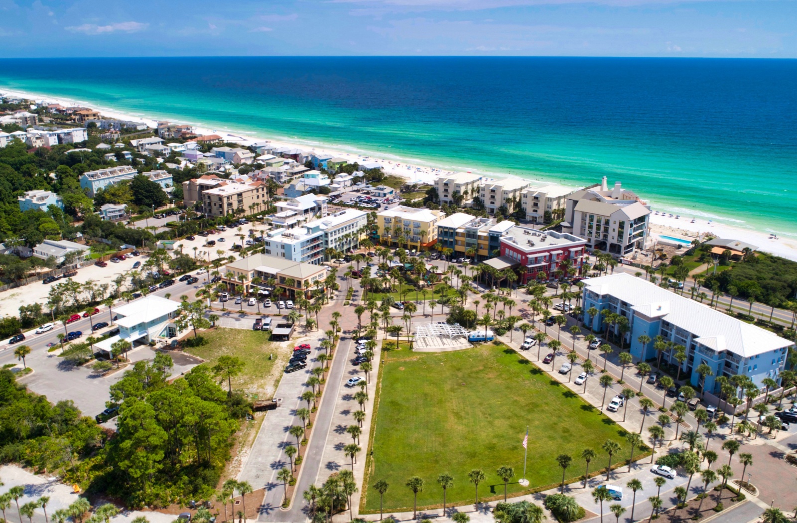 An aerial image that shows off the beauty senior living in Santa Rosa Beach in Florida.